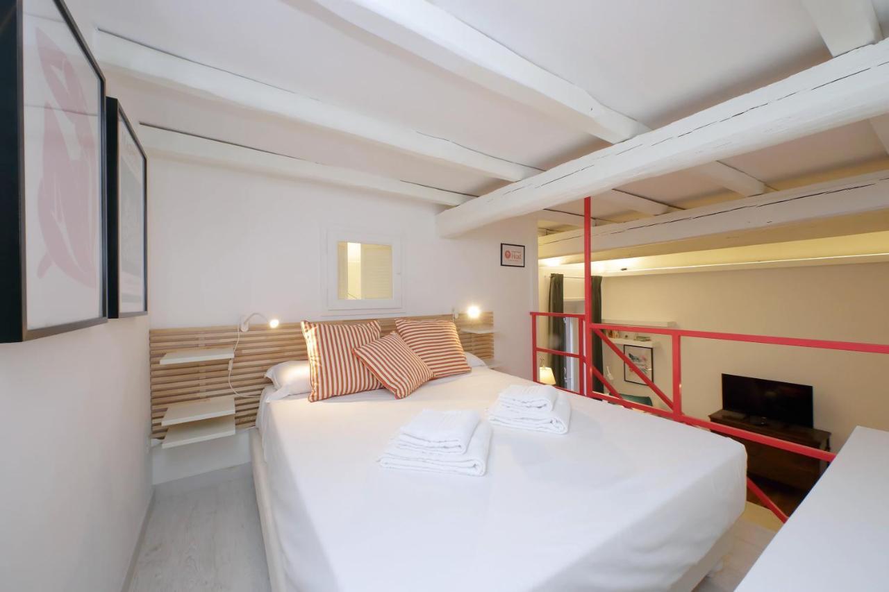 4Bnb - Serpenti Delightful Apartment روما المظهر الخارجي الصورة