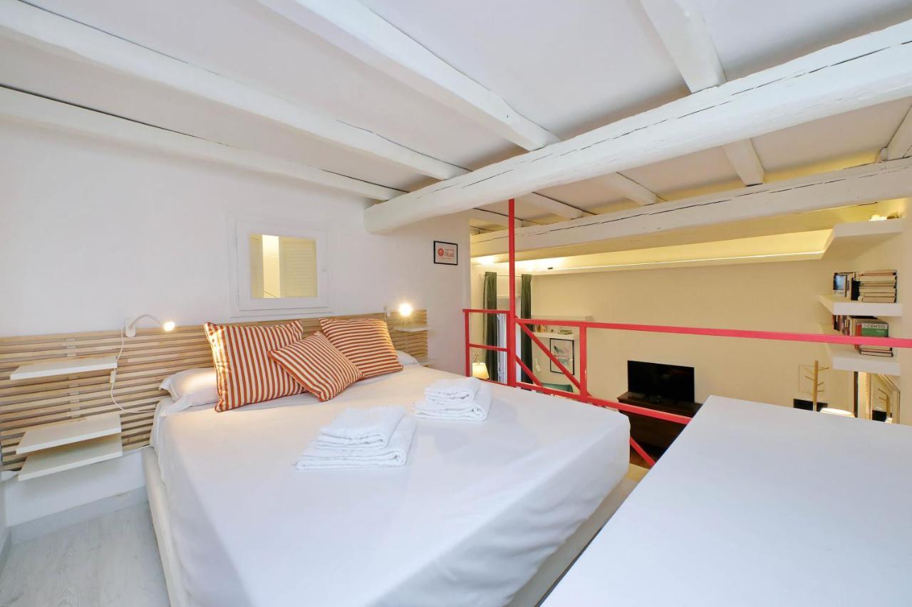 4Bnb - Serpenti Delightful Apartment روما المظهر الخارجي الصورة