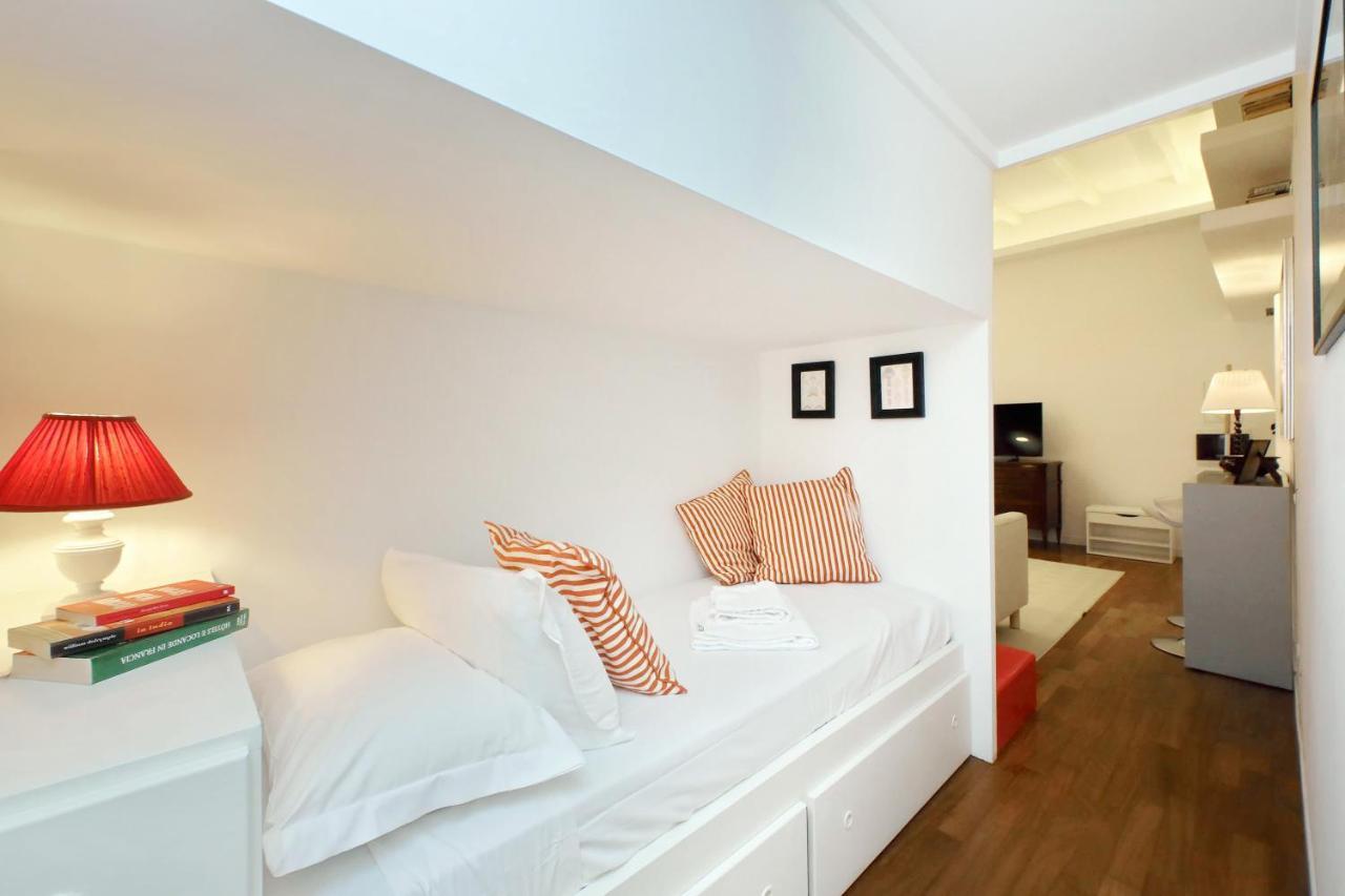 4Bnb - Serpenti Delightful Apartment روما المظهر الخارجي الصورة