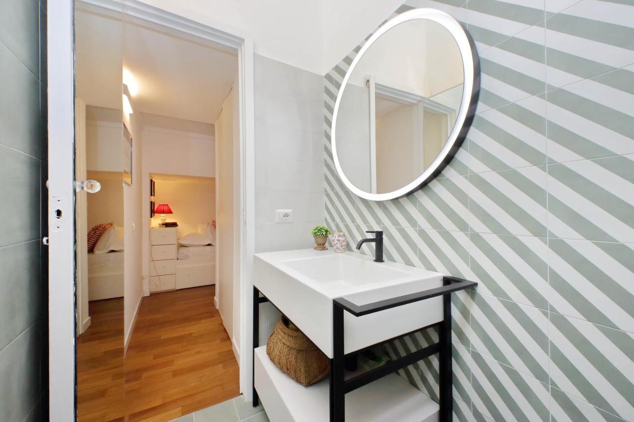 4Bnb - Serpenti Delightful Apartment روما المظهر الخارجي الصورة